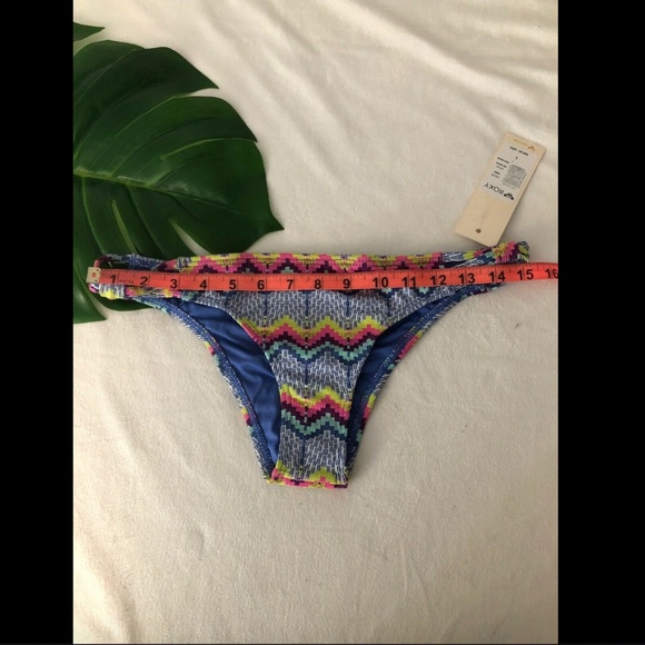 NWT Roxy 'Strappy Surfer' Skimpy Bikini Bottom - Picture 7 of 8